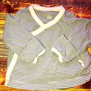 BABY GAP TOP